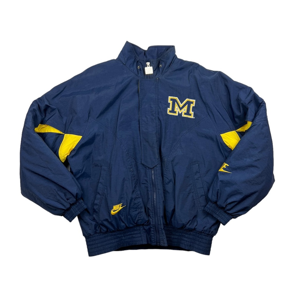 Men’s Vintage 90s Nike University of Michigan Puffer Coat